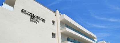 Golden Beach Hotel