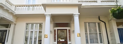 Corbigoe Hotel