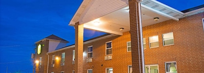 Super 8 By Wyndham St. Louis Airport