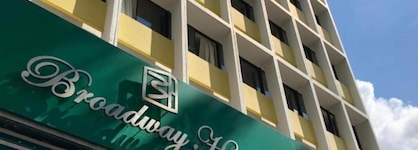 L Hotel @ Broadway