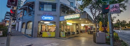West End Central Apartments