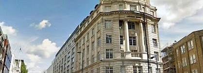 Travelodge London Central City Road