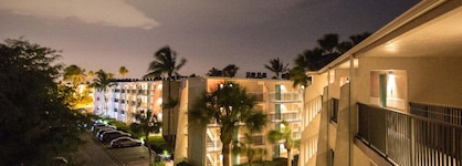 Sundial Beach Resort & Spa