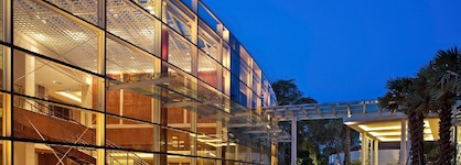Amara Sanctuary Resort Sentosa