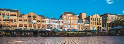 Queen Hotel