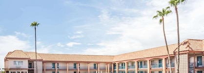 Travelodge By Wyndham Mesa