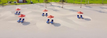 Ja Palm Tree Court