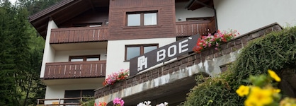 Apartments Boè