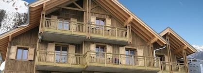 Noemys Les Chalets Du Hameau Des Aiguilles