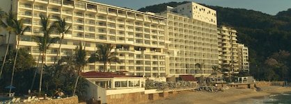Grand Park Royal Puerto Vallarta - All Inclusive