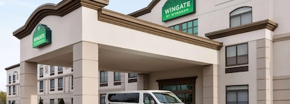 Wingate By Wyndham Green Bay Airport
