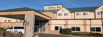Crystal Inn Hotel & Suites Great Falls