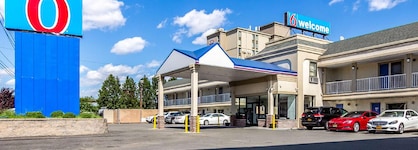Motel 6 Elizabeth - Newark Liberty International Airport