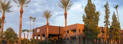 3 Palms Hotel