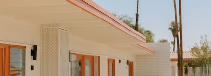 Mojave Resort - Adults Only