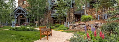 Bachelor Gulch Village