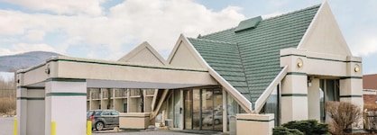 Days Inn By Wyndham Rutland Killington Area