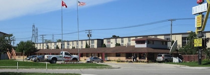 Capri Motel