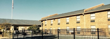 American Inn North Kansas City