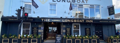 The Longboat Inn