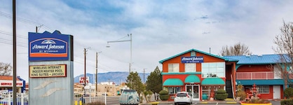 Sandia Peak Inn Old Town Abq, A Howard Johnson By Wyndham