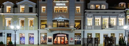 Bristol Tradition And Luxury