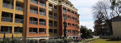 Waldorf Randwick Serviced Apartments