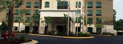 Holiday Inn Express & Suites Mobile West I-10 By Ihg