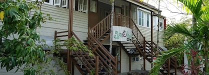 Geckos Backpackers Cairns - Hostel