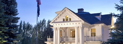 Gibson Mansion Bed And Breakfast