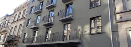 Brxxl 5 City Centre Hostel