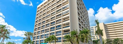 Palm Bay Club By Beachside Management