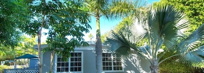 Seahorse Cottages On Sanibel - Adults Only