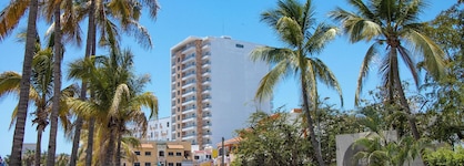 Pacific Palace Beach Tower Hotel