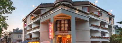 Tauras Center Hotel