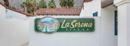 La Serena Villas