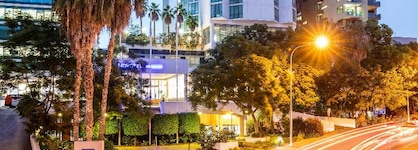 Amora Hotel Brisbane