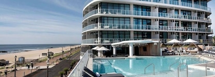 Wave Resort