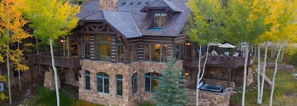 Snowberry By Elevation Accommodations