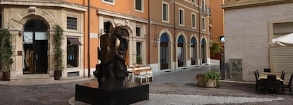 Boutique Hotel Touring