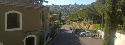Adonis Mougins