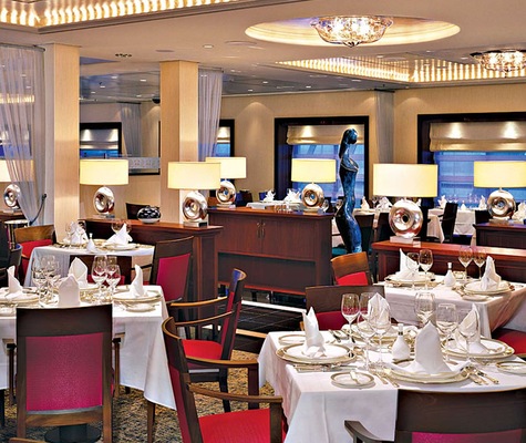 Kuva  Queen Mary 2 25