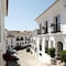 Apartamentos La Fonda - map