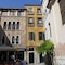 Hotel Canada Venezia - map