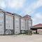 La Quinta Inn & Suites By Wyndham Paris - map