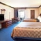 Travelodge By Wyndham Sunset-Huntington Beach Ocean Front - map