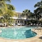 Tradewinds Apartment Hotel, A South Beach Group Hotel - map