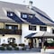 Hotel Friesachers Aniferhof - map