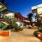 Cattleman's Country Motor Inn & Serviced Apartments - map