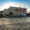 Leone Luxury Villa Giota - map